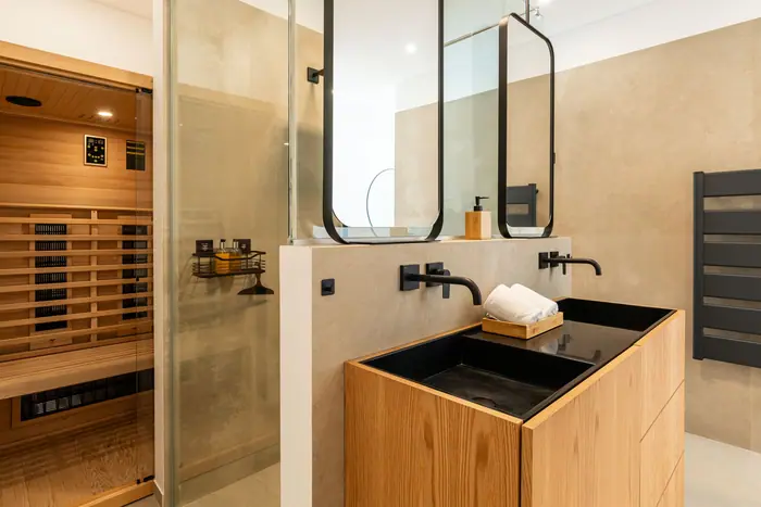 Sauna privada na casa de banho do Ocean Room